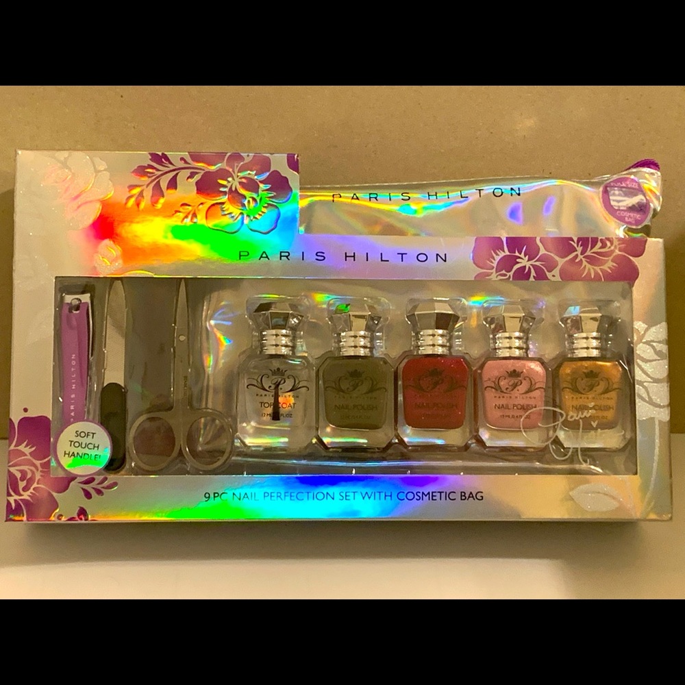 Paris Hilton 9 Piece Nail Perfection Set with Cosmetic Bag